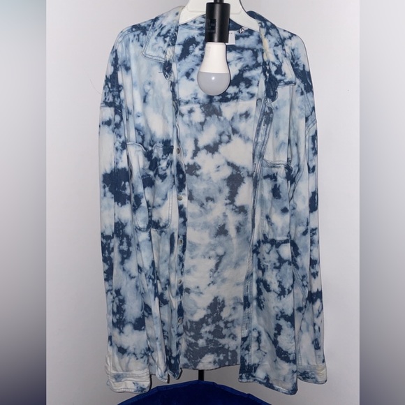 ASOS DESIGN 90s Oversized Denim Shirt in Acid Wash Tie Dye - Picture 1 of 4